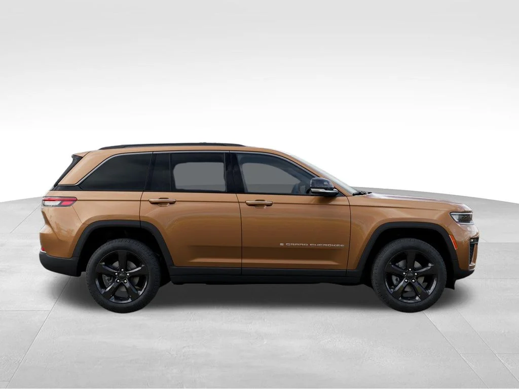 New 2026 Copper Shino Metallic Clear-Coat Exterior Paint Jeep Limited image 21