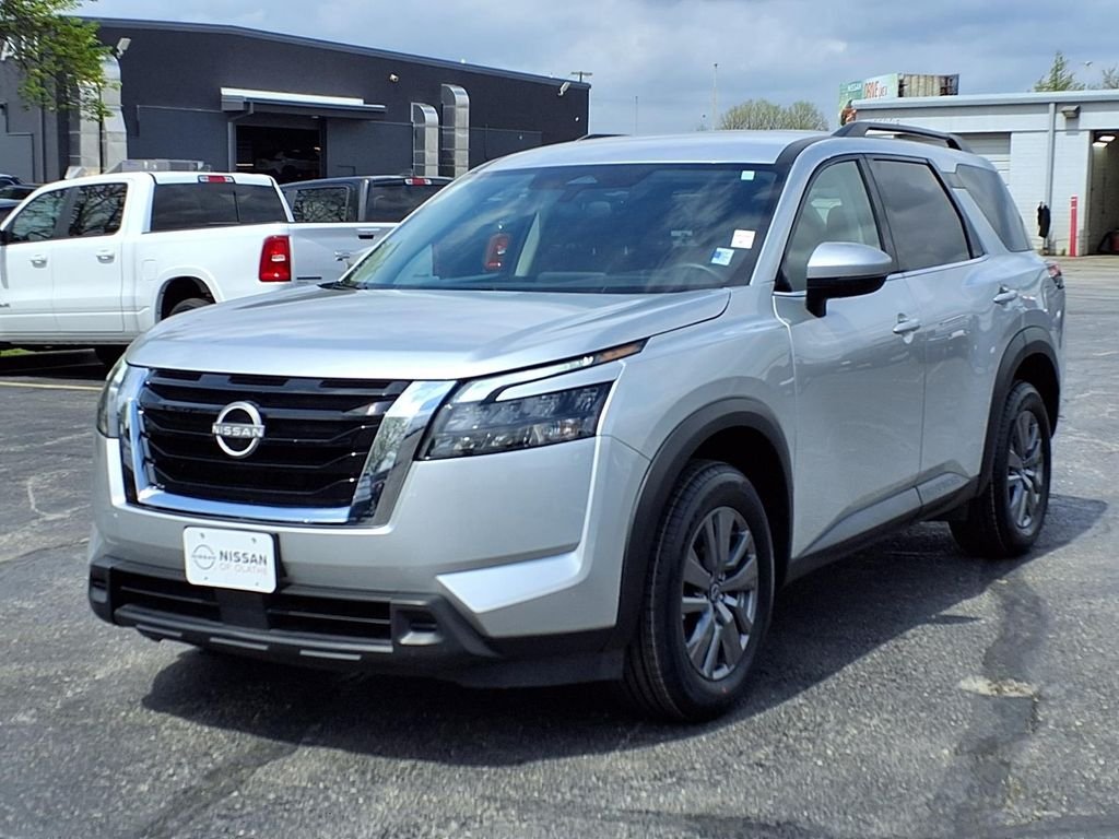 Used 2025 Nissan Pathfinder SV with VIN 5N1DR3BC4SC208217 for sale in Kansas City