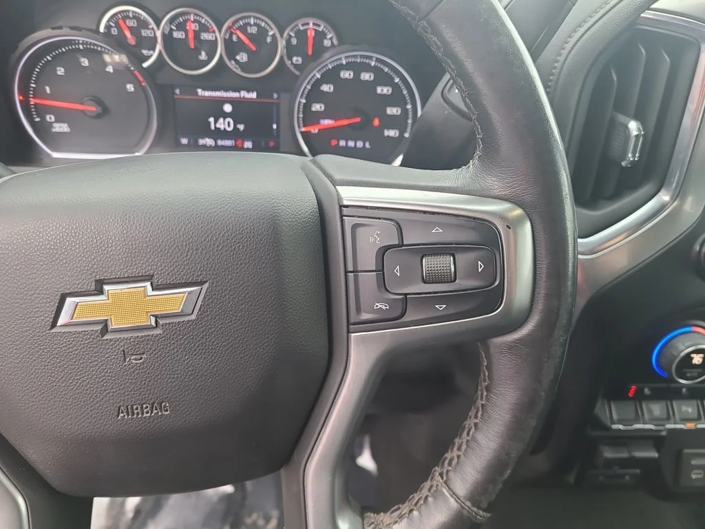 Used 2022 White Chevrolet LTZ image 33