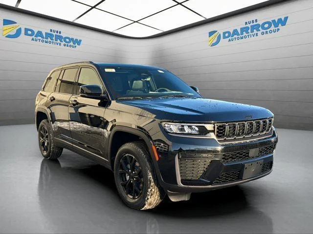 New 2026 Diamond Black Crystal Pearl-Coat Exterior Paint Jeep Laredo image 8