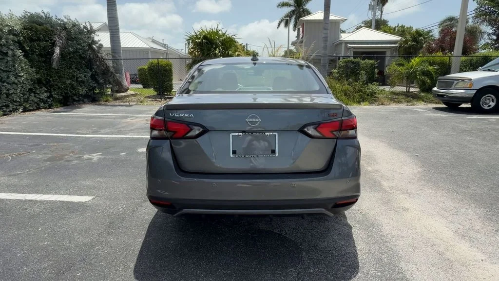 Used 2024 Gray Nissan 1.6 SR image 7