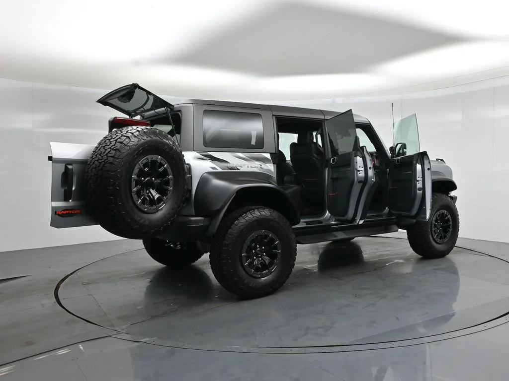 Used 2024 Silver Ford Raptor image 6