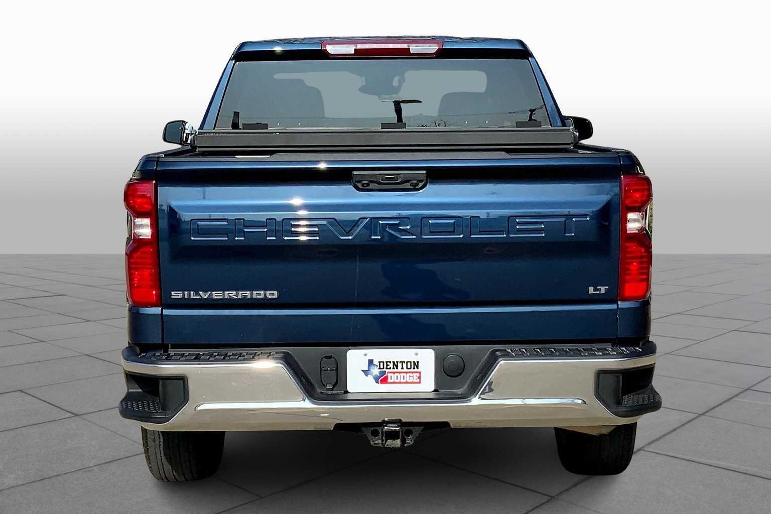 Used 2023 Northsky Blue Metallic Chevrolet LT image 5