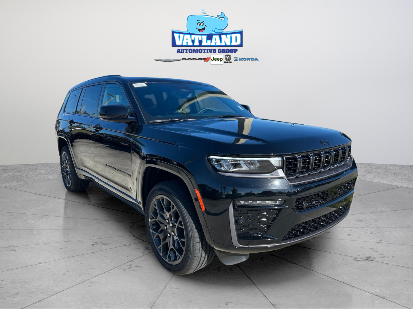 New 2026 Diamond Black Crystal Pearl-Coat Exterior Paint Jeep Summit image 7