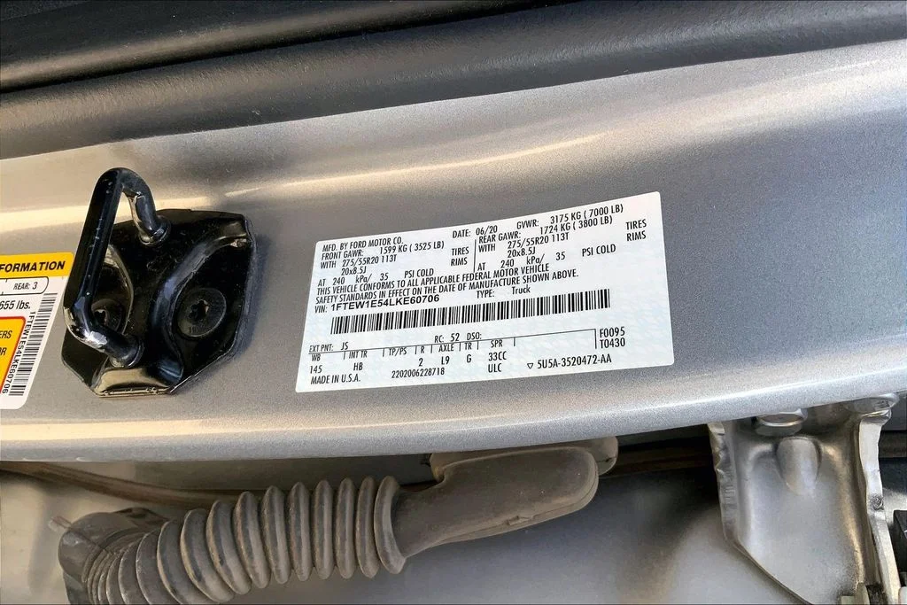 Used 2020 Silver Metallic Ford Lariat image 34
