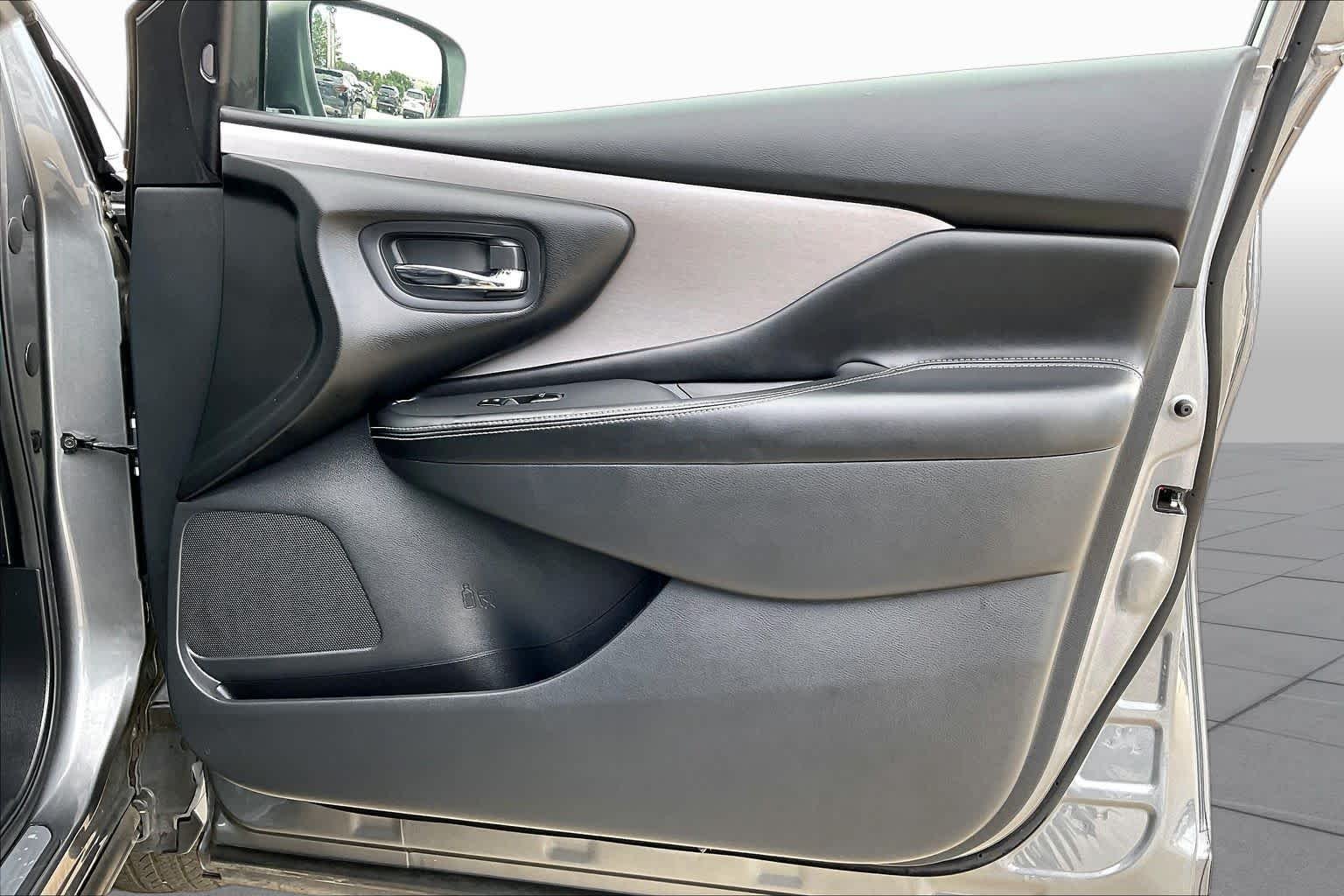 Used 2023 Gun Metallic Nissan SV image 22