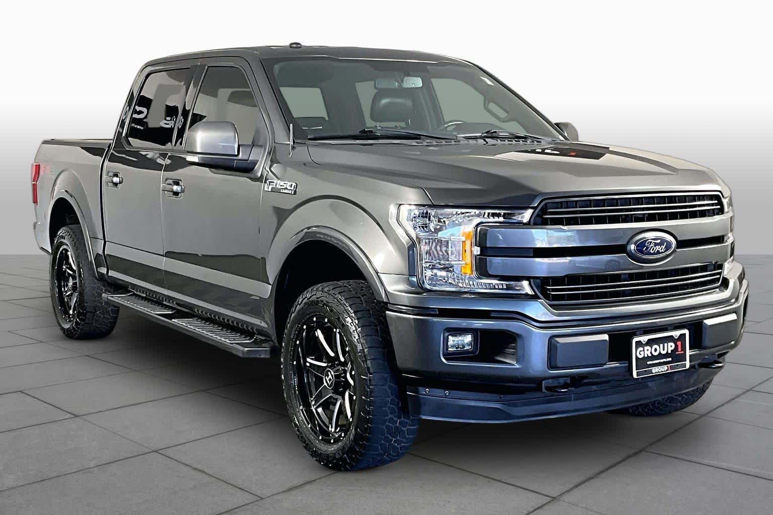 Used 2018 Magnetic Ford LARIAT image 3