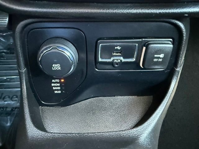 2016 Jeep Renegade Latitude - Photo 25