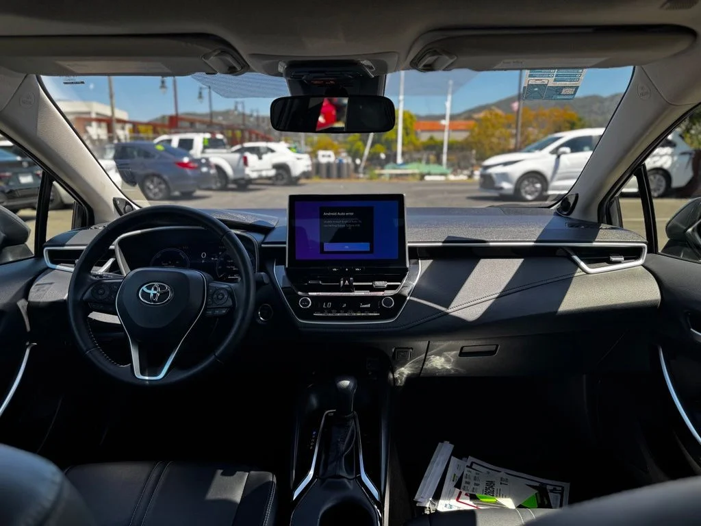 Used 2026  Toyota XLE image 7