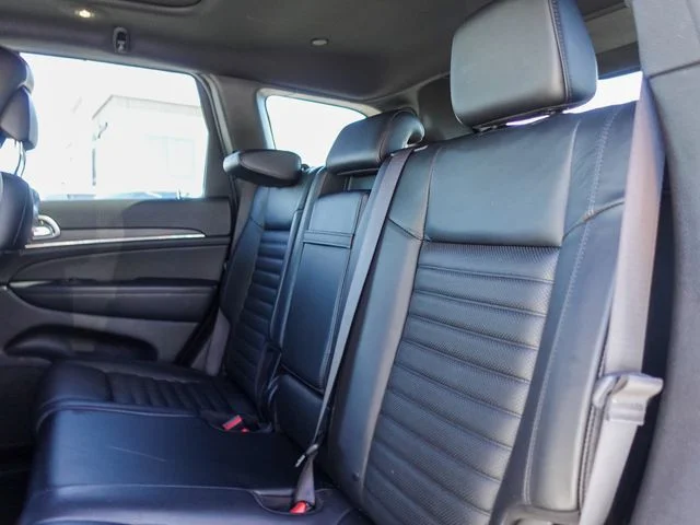 Used 2021 White Jeep Limited X image 24