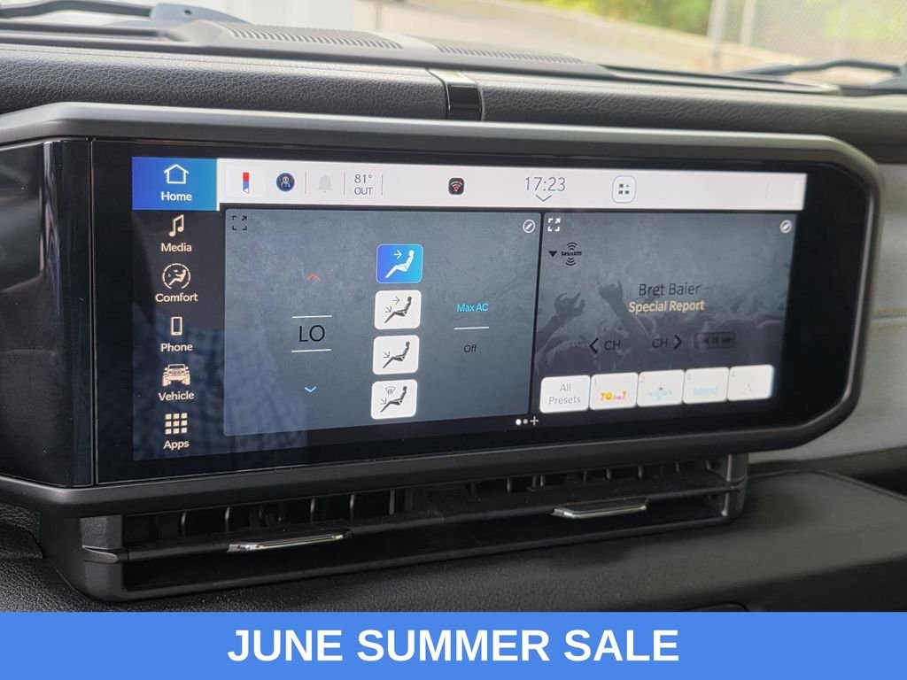 Used 2024 Black Jeep Sport S image 21