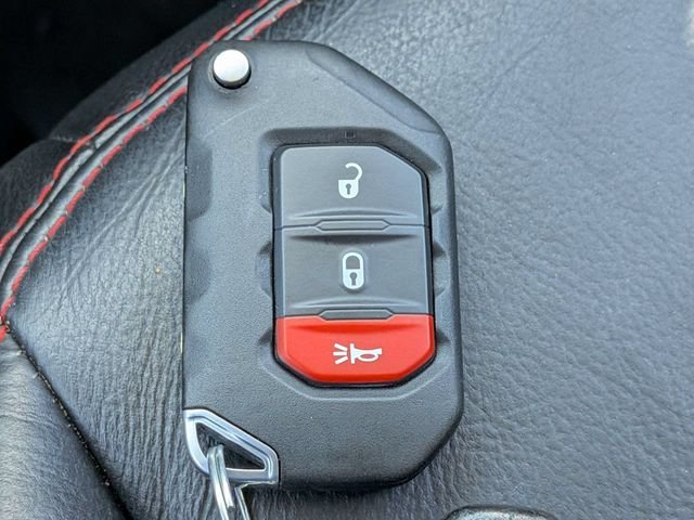 Used 2018 Black Jeep Unlimited Rubicon image 32