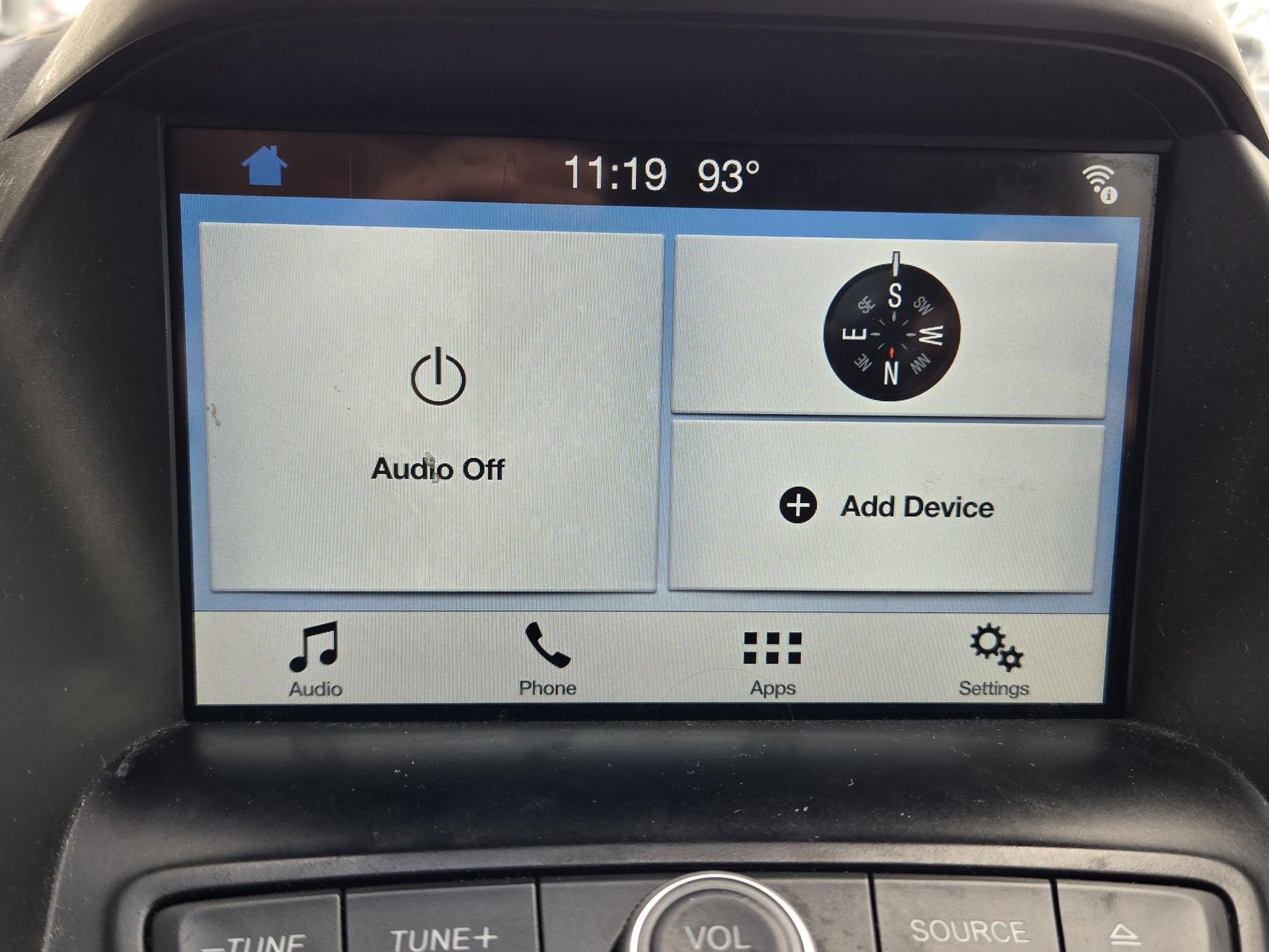 Used 2017 Oxford White Ford SE image 16