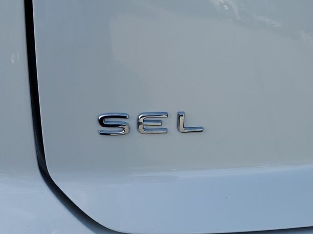 New 2026 White Volkswagen 2.0T SEL Premium R-Line image 7