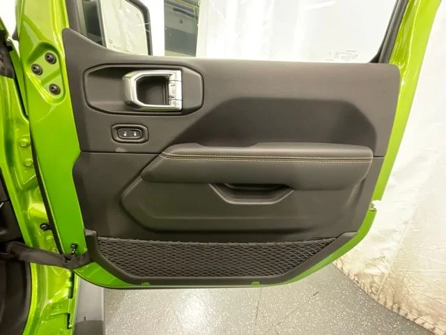 2025 Jeep Wrangler 4-Door Rubicon 392 Final Edition - Photo 24