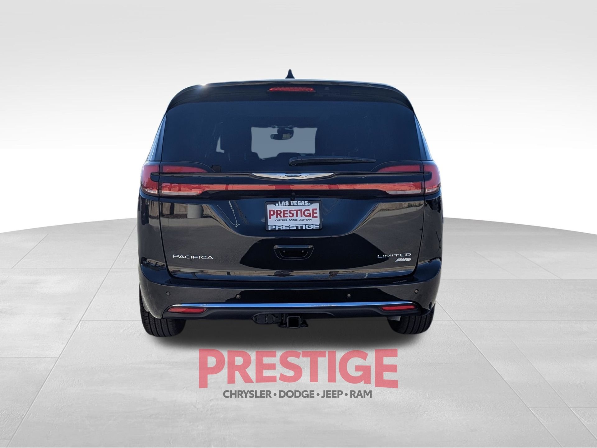 New 2026 Diamond Black Crystal Pearl-Coat Exterior Paint Chrysler Limited image 6