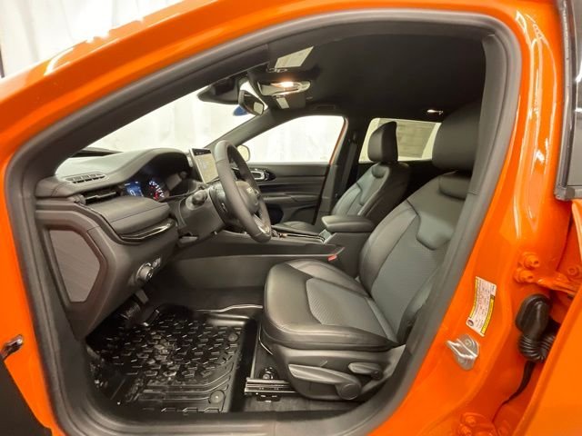 New 2026 Joose (DISC) Jeep Latitude image 10