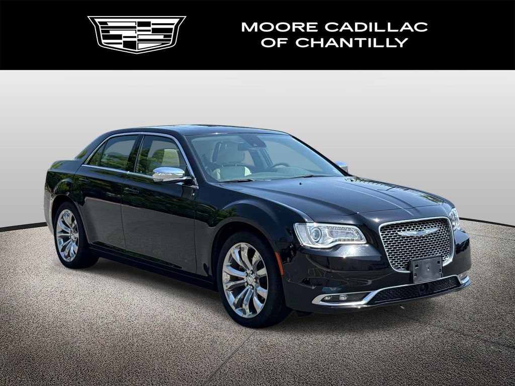 2021 Chrysler 300 Touring L's photo