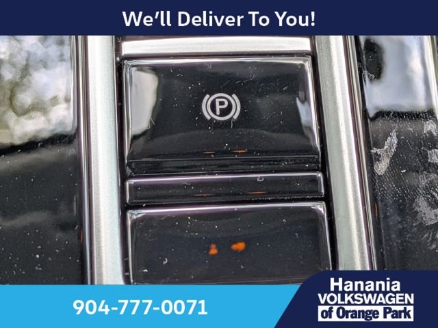 New 2026 Silver Volkswagen 2.0T SE w/Technology image 25