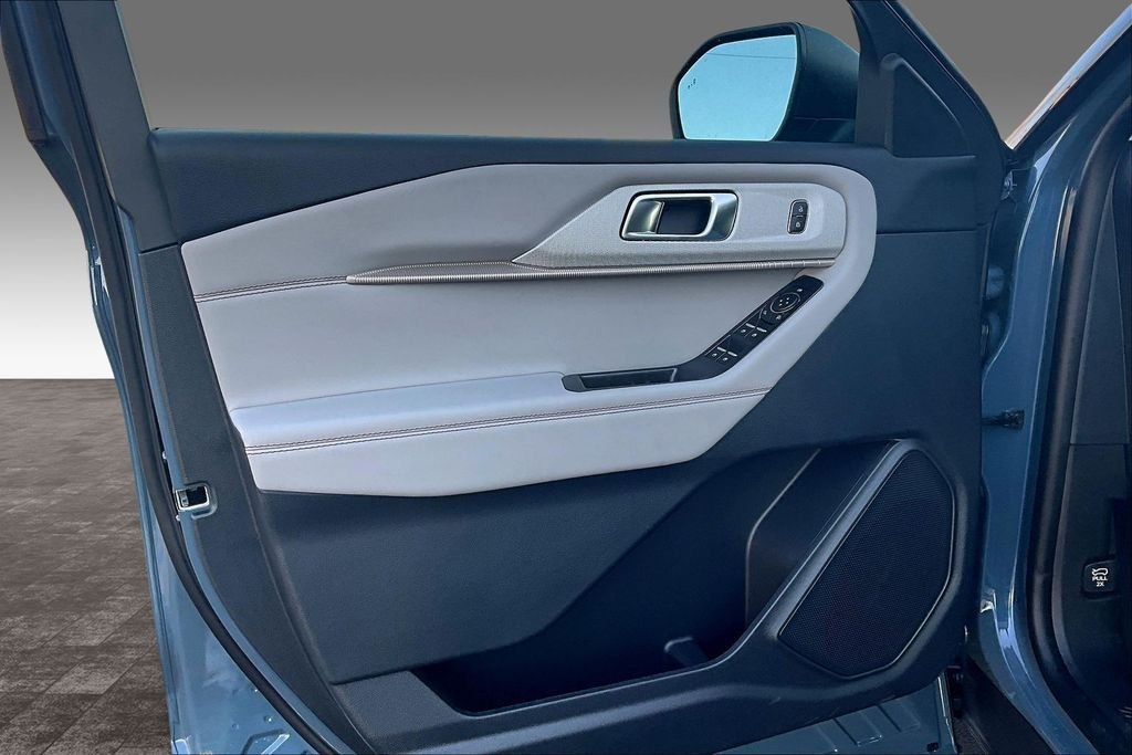 2026 Ford Explorer Active - Photo 22