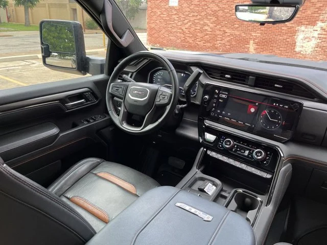 2024 GMC Sierra 2500HD AT4 - Photo 25