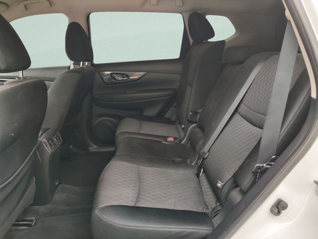Used 2020 White Nissan S image 28
