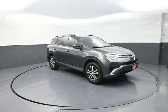 Used 2016 Gray Toyota LE image 33