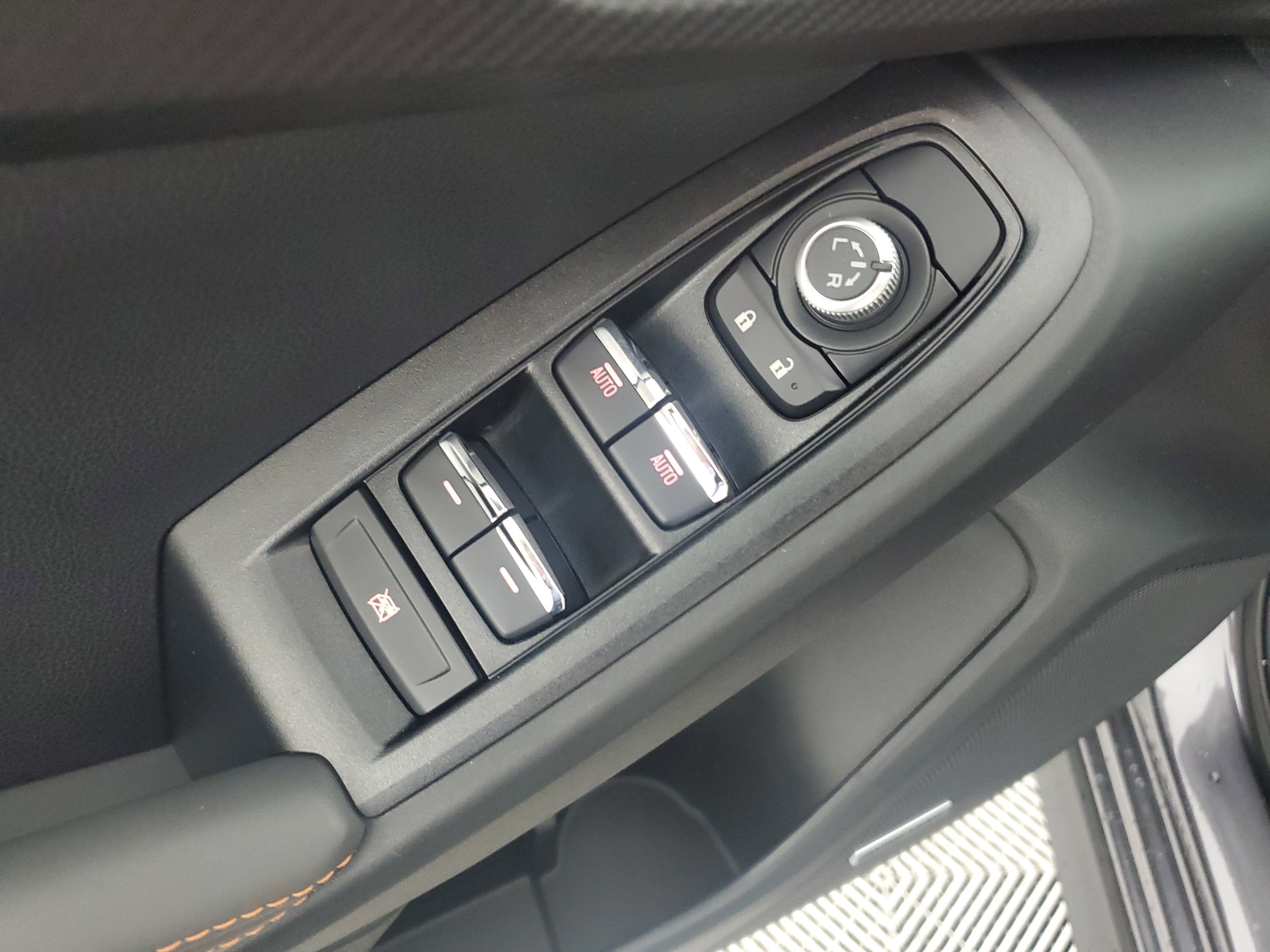 2025 Subaru Crosstrek Limited - Photo 32