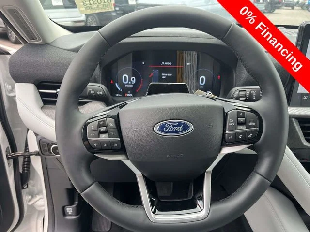 New 2026 White Ford Platinum image 14