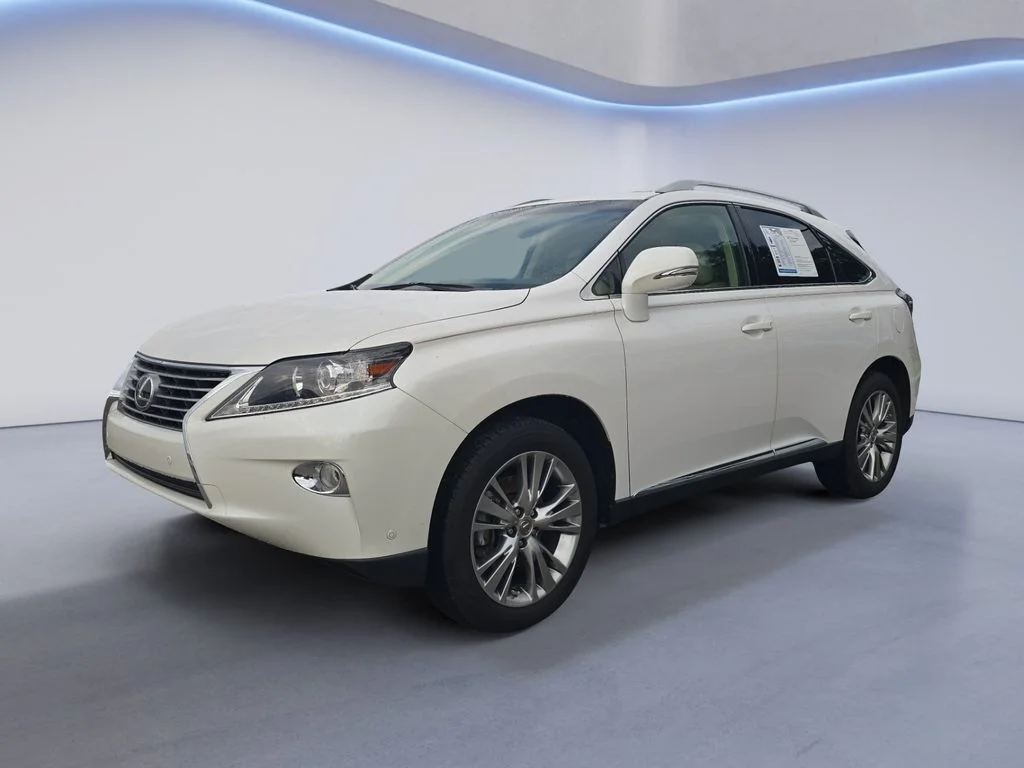 Used 2014 Starfire Pearl Lexus Base image 1