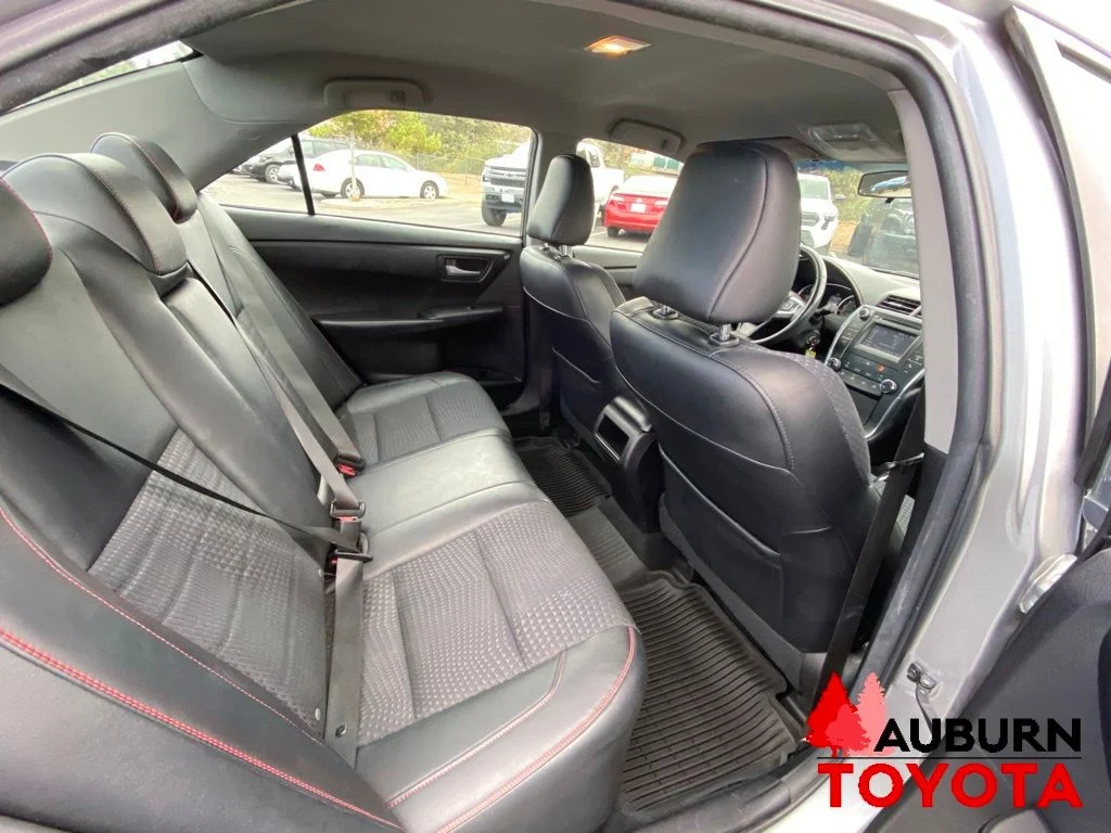 Used 2015 Celestial Silver Metallic Toyota SE image 15