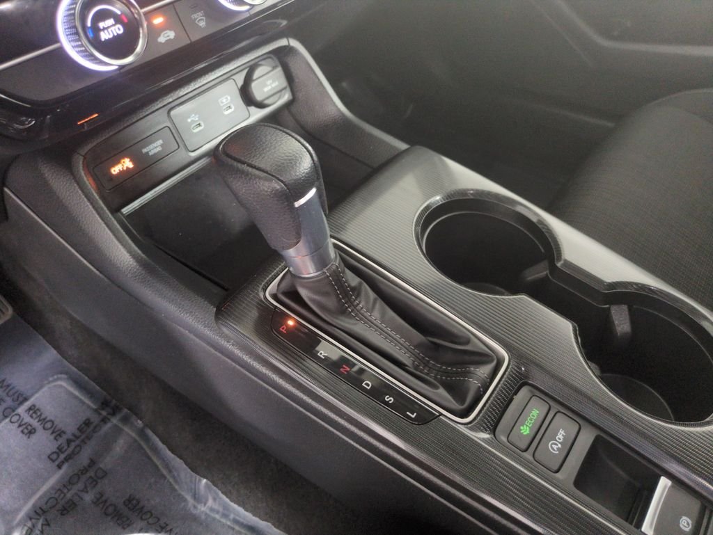 2025 Honda Civic LX - Photo 26