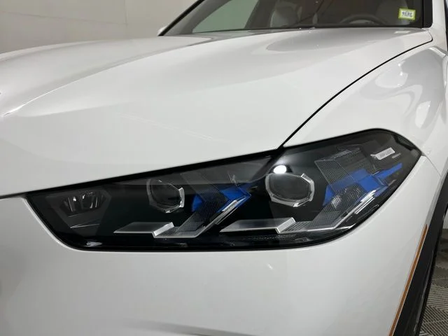 New 2026 Alpine White BMW xDrive50e image 20