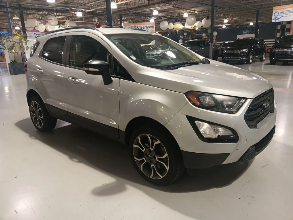 Used 2019 Silver Metallic Ford SES image 4