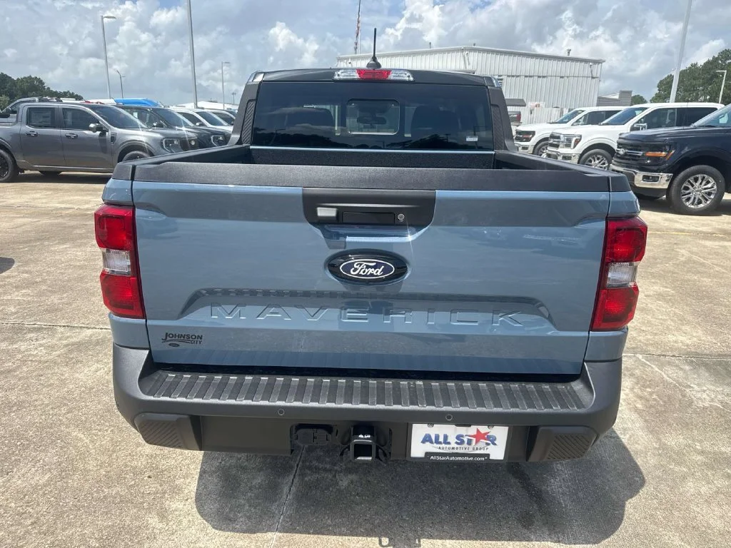 New 2026 Azure Gray Metallic Tri-Coat Ford Lariat® image 8
