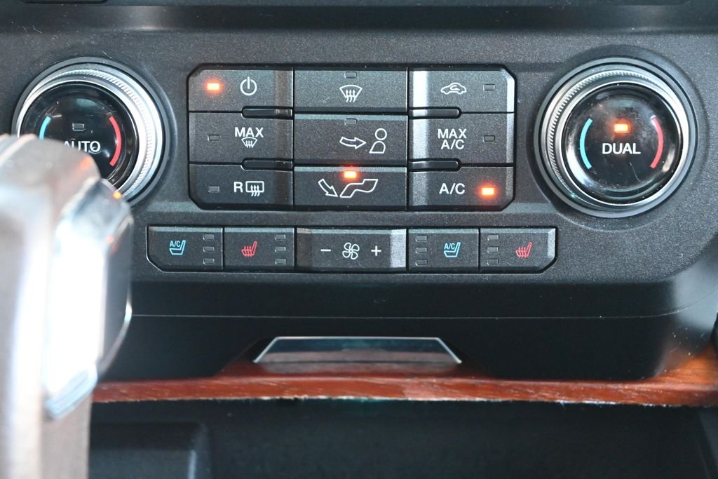 Used 2017 White Ford King Ranch image 26