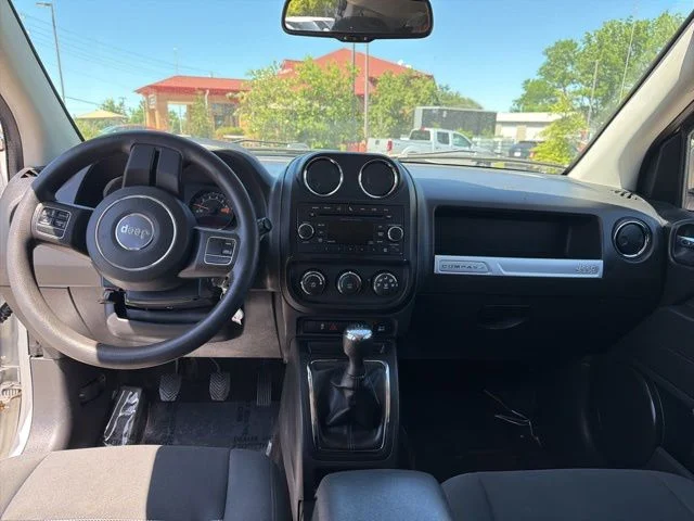 Used 2014 White Jeep Sport image 7