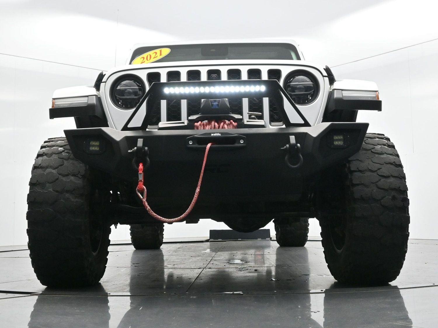 Used 2021 Bright White Clearcoat Jeep Rubicon image 46