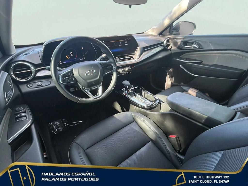 Used 2024 Summit White Chevrolet ACTIV image 25
