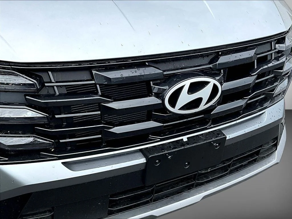 New 2026 Silver Hyundai SEL image 32