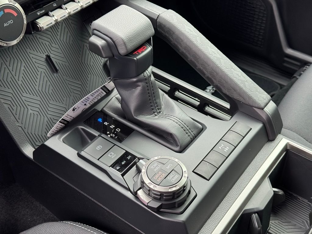 2025 Toyota Tacoma TRD Off Road - Photo 27