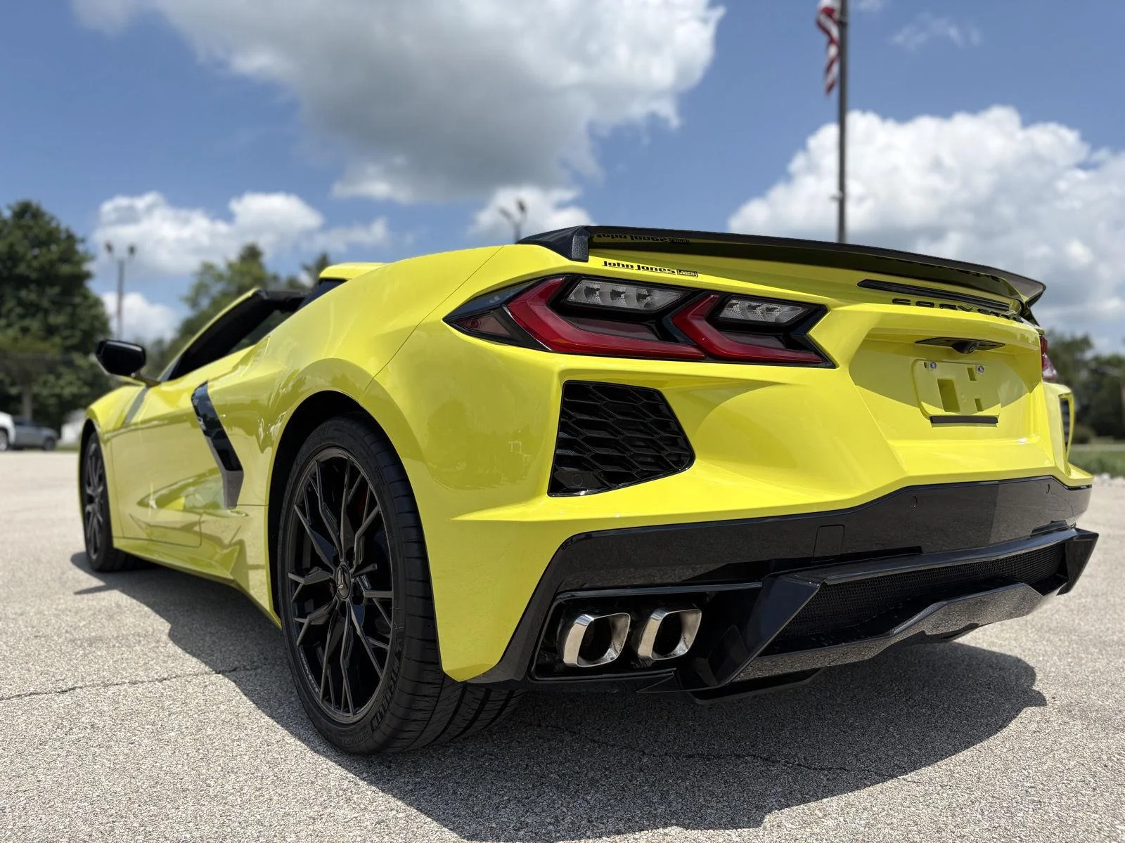 Used 2023 Accelerate Yellow Metallic Chevrolet 1LT image 22