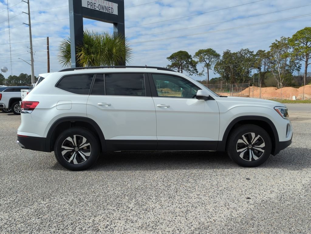 New 2026 White/off-white Volkswagen 2.0T SE image 8