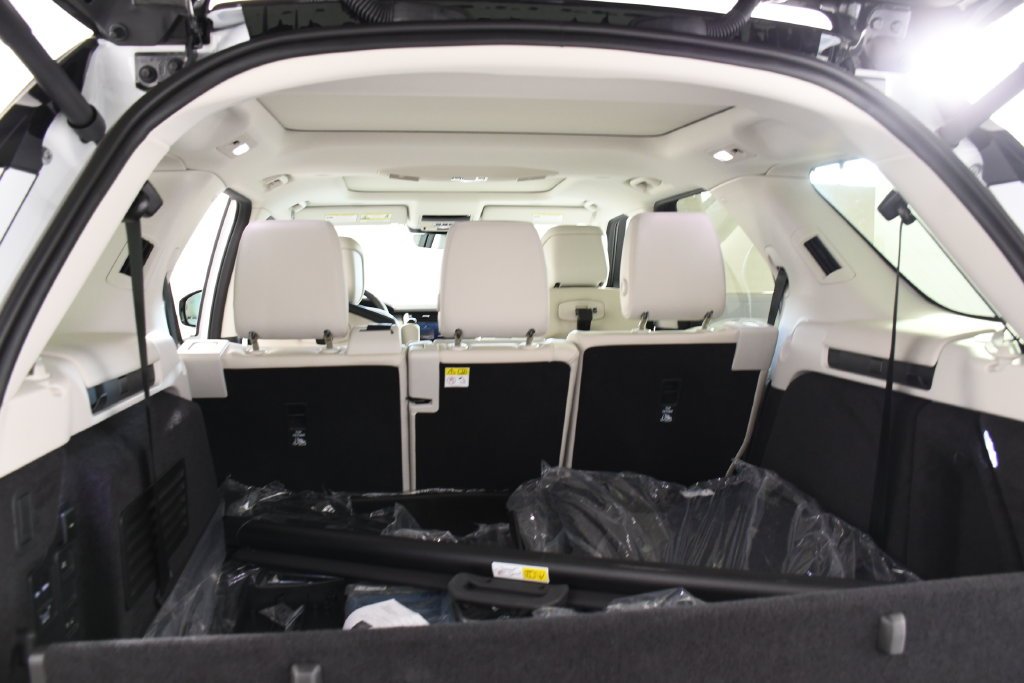 Certified Used 2026 Fuji White Land Rover Gemini Edition image 24