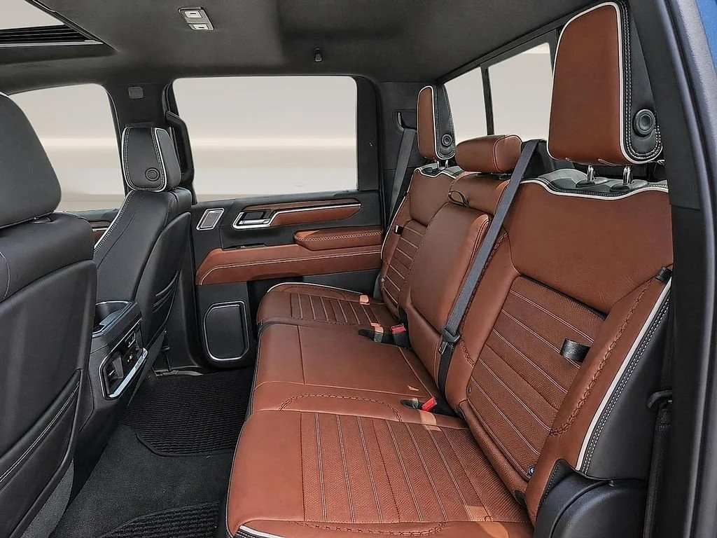 2026 GMC Sierra 2500HD Denali Ultimate - Photo 11
