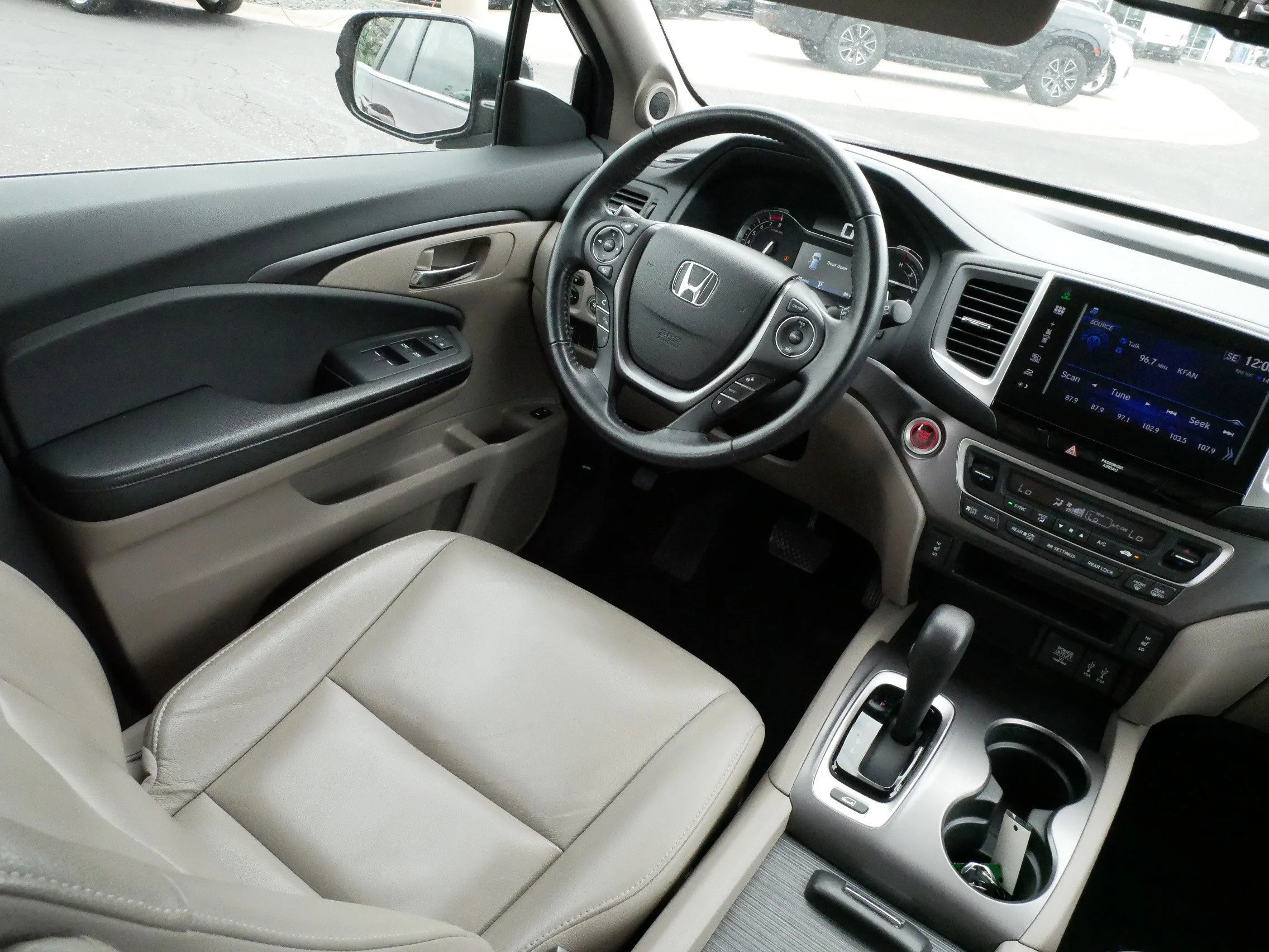 Used 2016 Dark Cherry Pearl Honda EX-L image 9