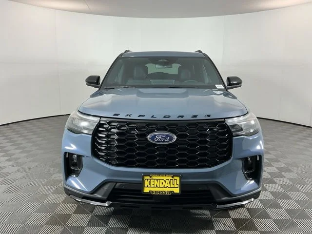 New 2026 Vapor Blue Metallic Ford ST-Line image 2
