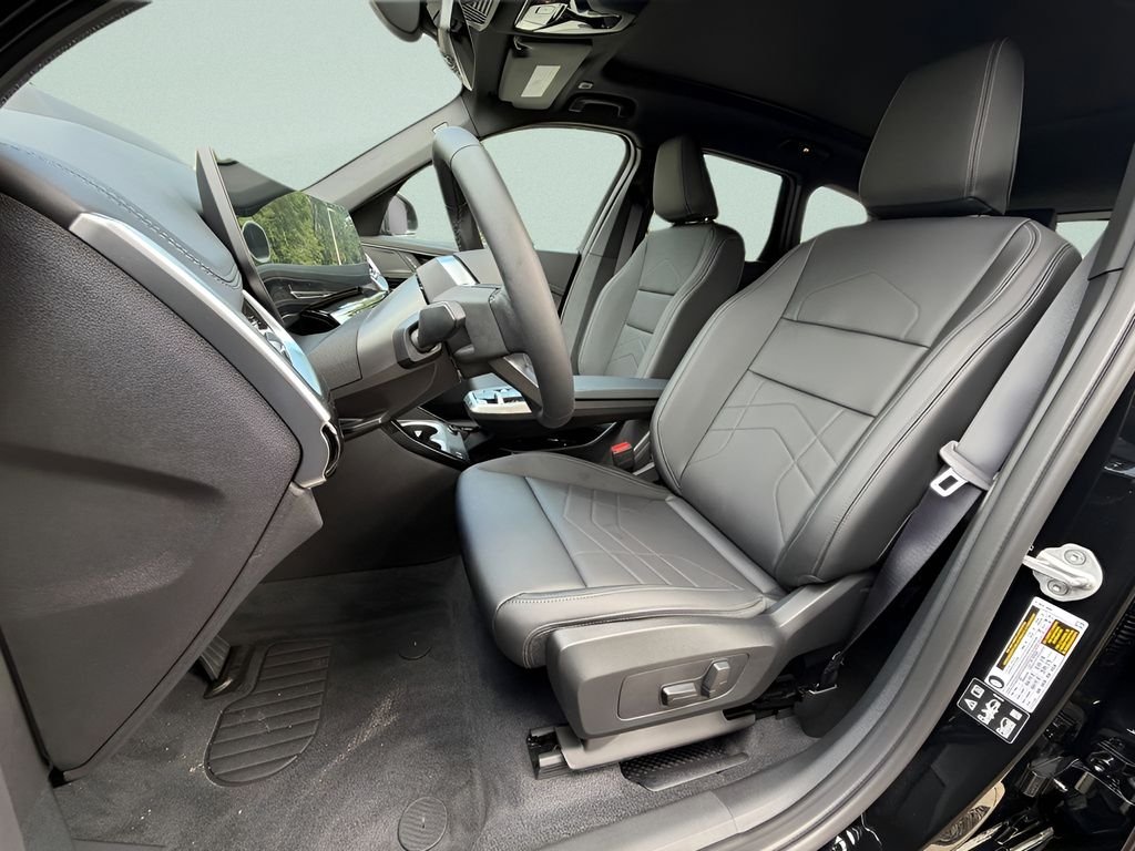 New 2027 Black BMW xDrive28i image 12