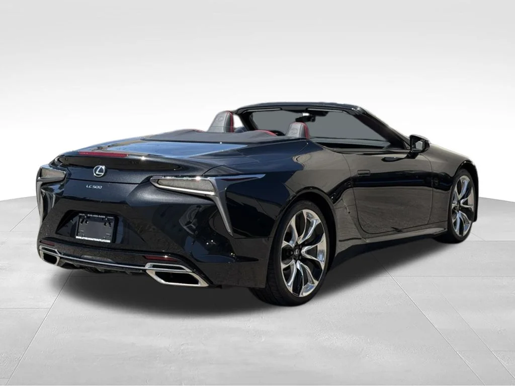 Used 2021 Black Lexus 500 image 7