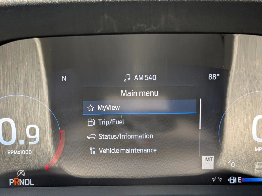 New 2026 Star White Metallic Tri-Coat Ford Platinum image 30